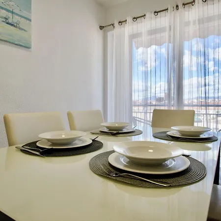 Big Apartment Alicante